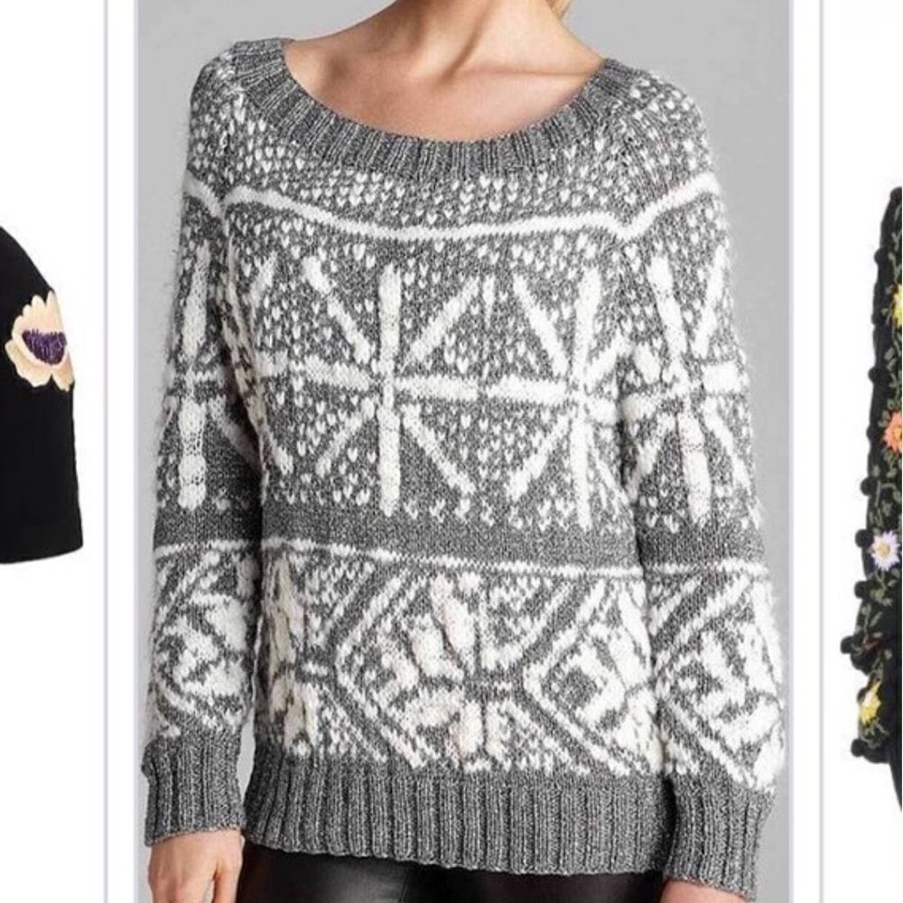 Alice + Olivia Boat Neck Lucille Snowflake Sweater-Silver/Cream - Size M